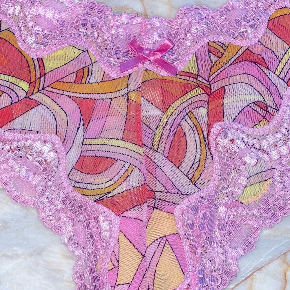 Large VS Very Sexy Cheeky Pink Multi-color  Panty - Picture 3 of 6